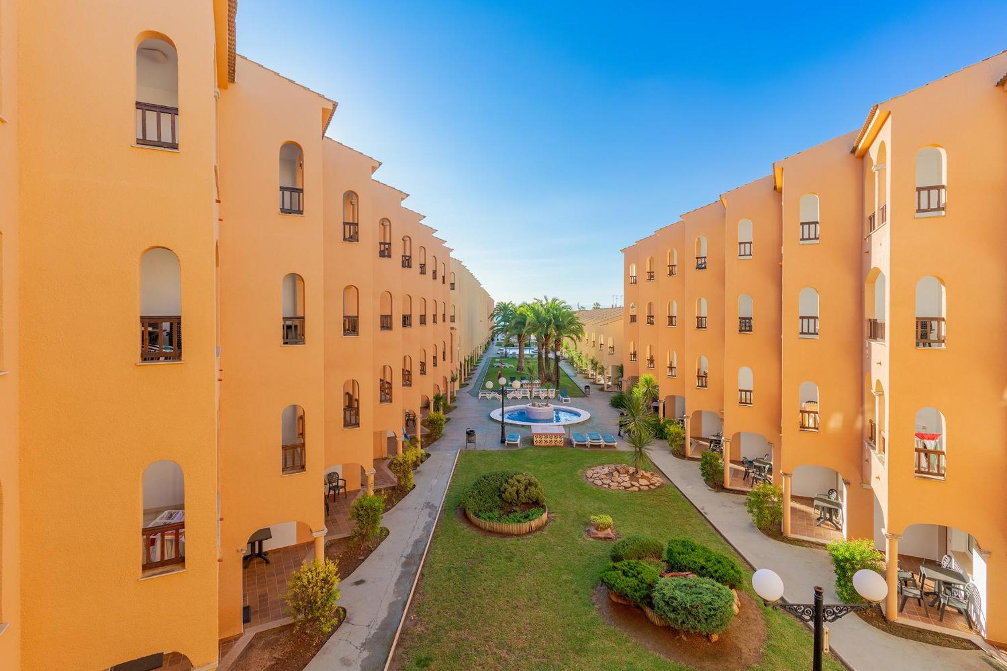 Apartamentos Turisticos Jardines Del Plaza Peñíscola Kültér fotó