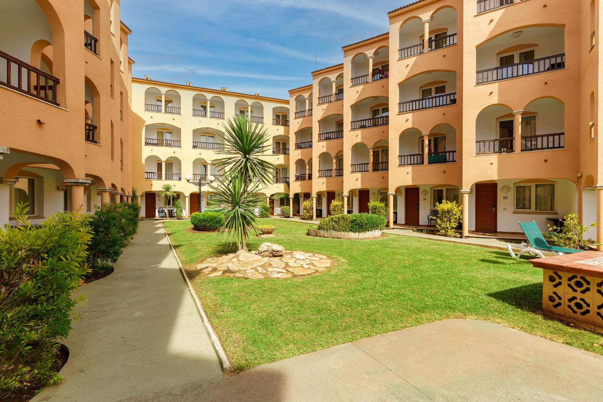 Apartamentos Turisticos Jardines Del Plaza Peñíscola Kültér fotó