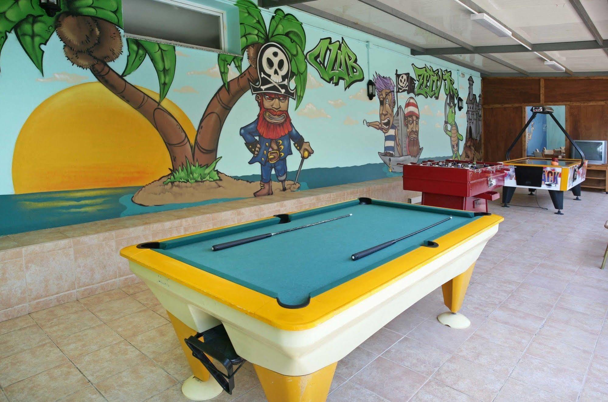 Apartamentos Turisticos Jardines Del Plaza Peñíscola Kültér fotó
